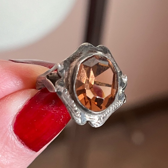 Antique Art Deco 1920’s Sterling Silver Amber Glass Victorian Signet Ring - Picture 8 of 17